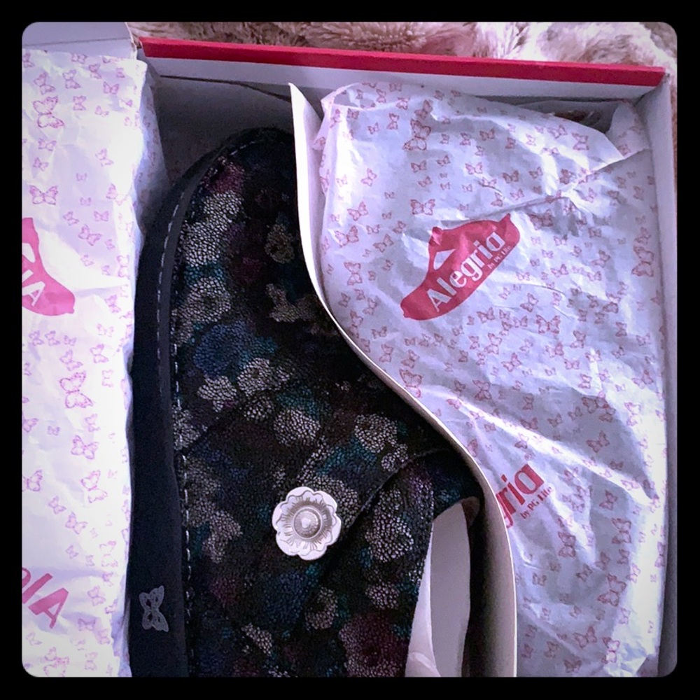 Alegria “Caiti” Ankle Boots